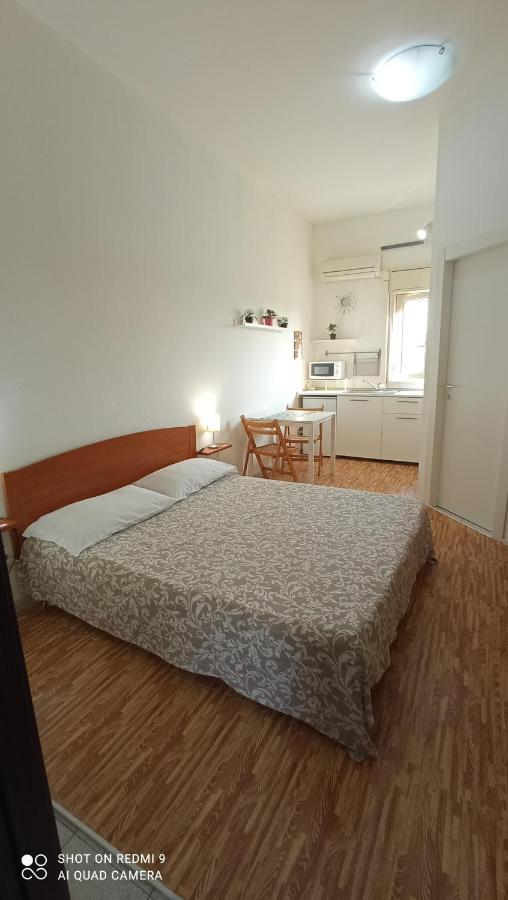 Fontanarossa Airport Apartment Catane Extérieur photo